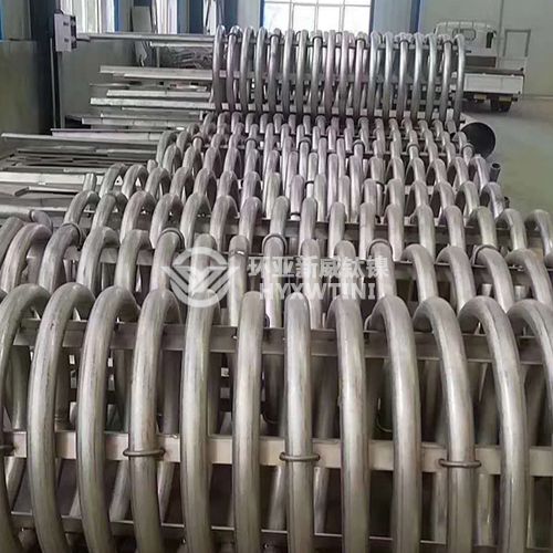 钛盘管(图1) 钛盘管(图1)